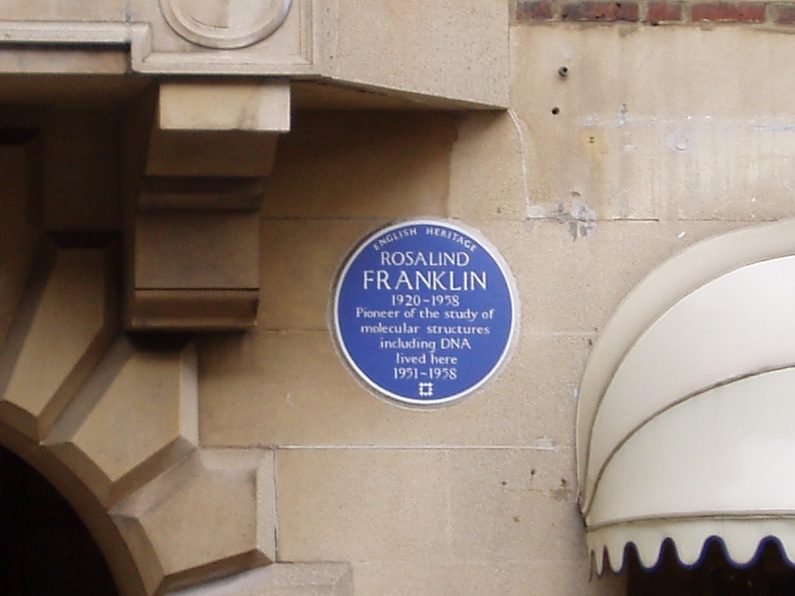 Rosalind%20Franklin%20house%2C%20London%20-%202.jpg